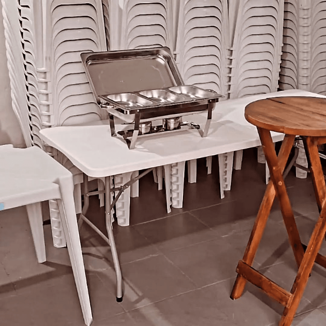 Mesas bistrô e equipamentos para eventos
